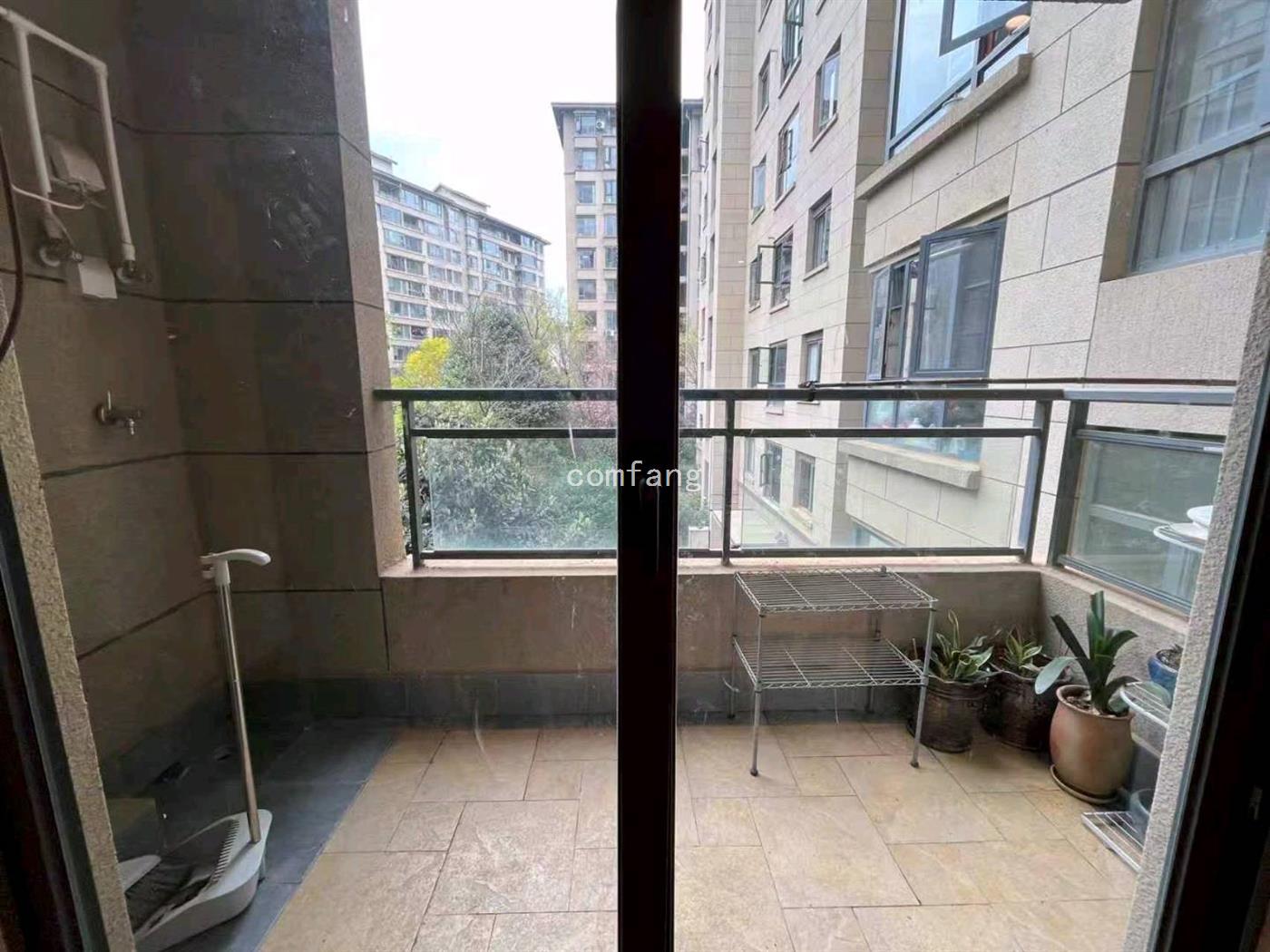 实拍图