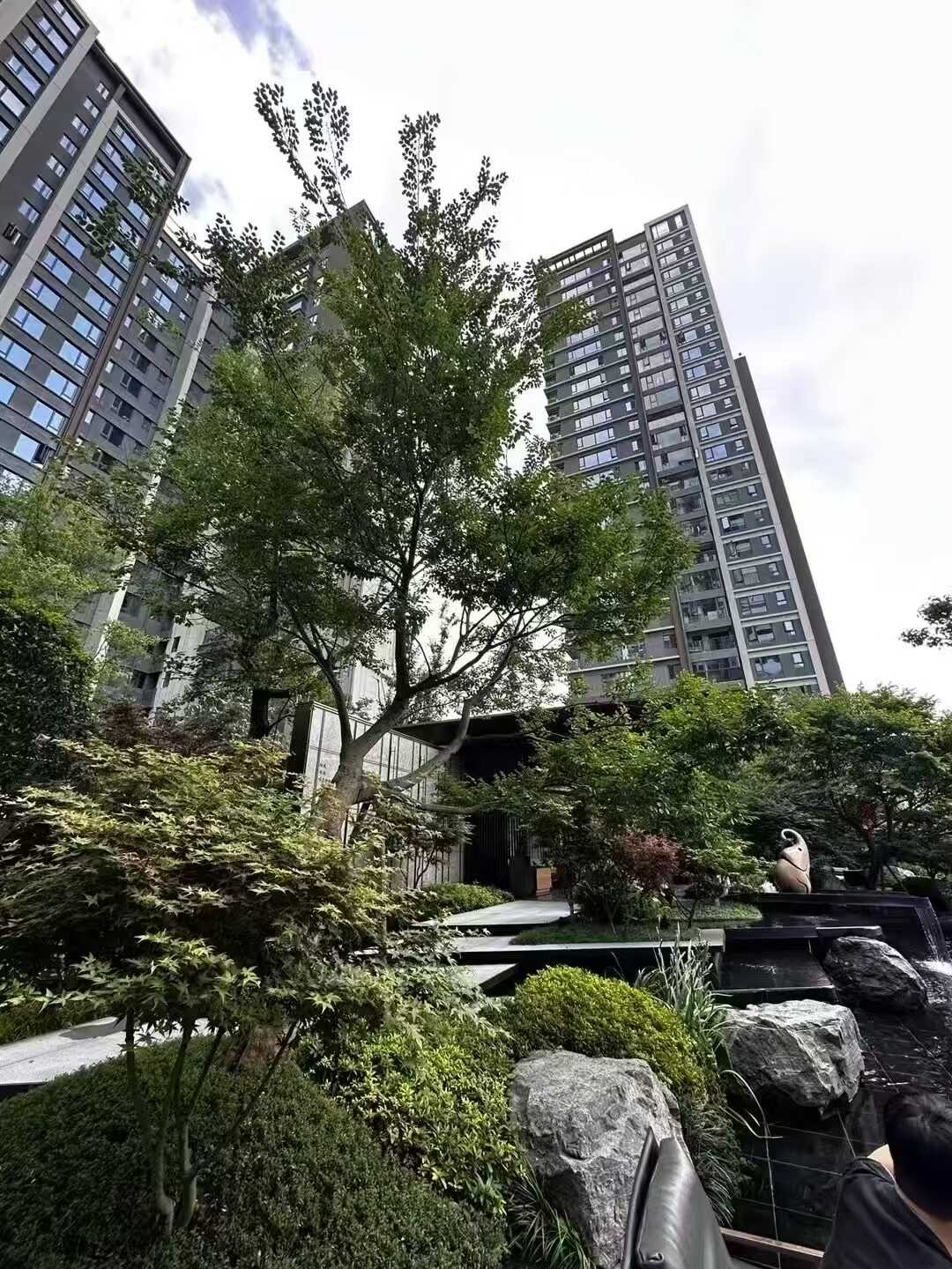 龙湖揽境